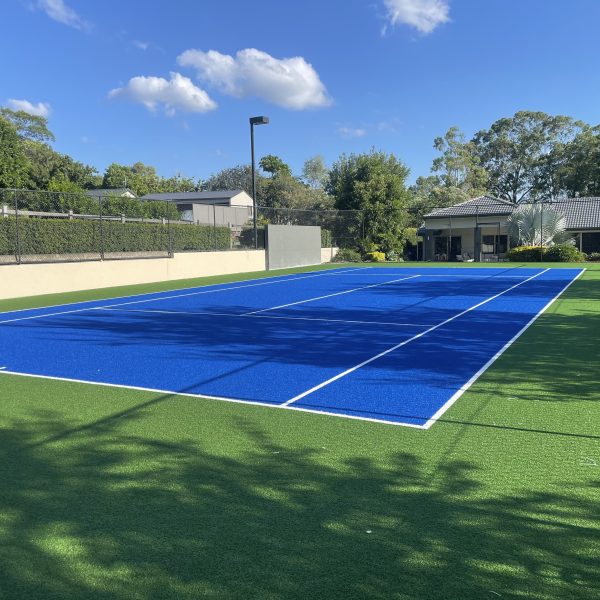Lux Tennis court turf